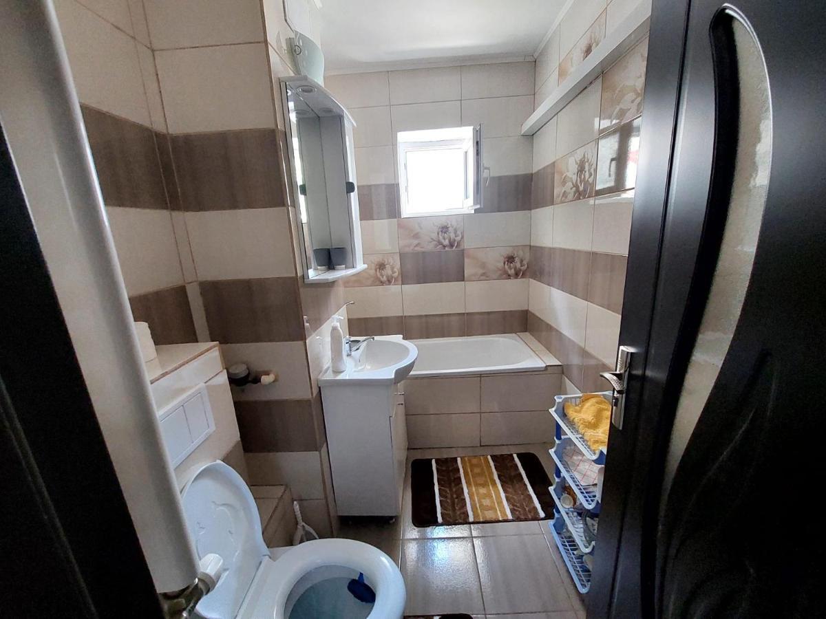 Apartament Beatrice Leilighet Năvodari Eksteriør bilde